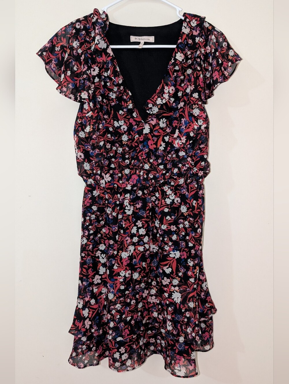 BCBGeneration Floral Dress Size 10 Sleeveless Spring Summer Romantic